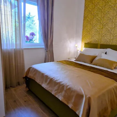Fancyfree Apartment, Bacvice Beach,